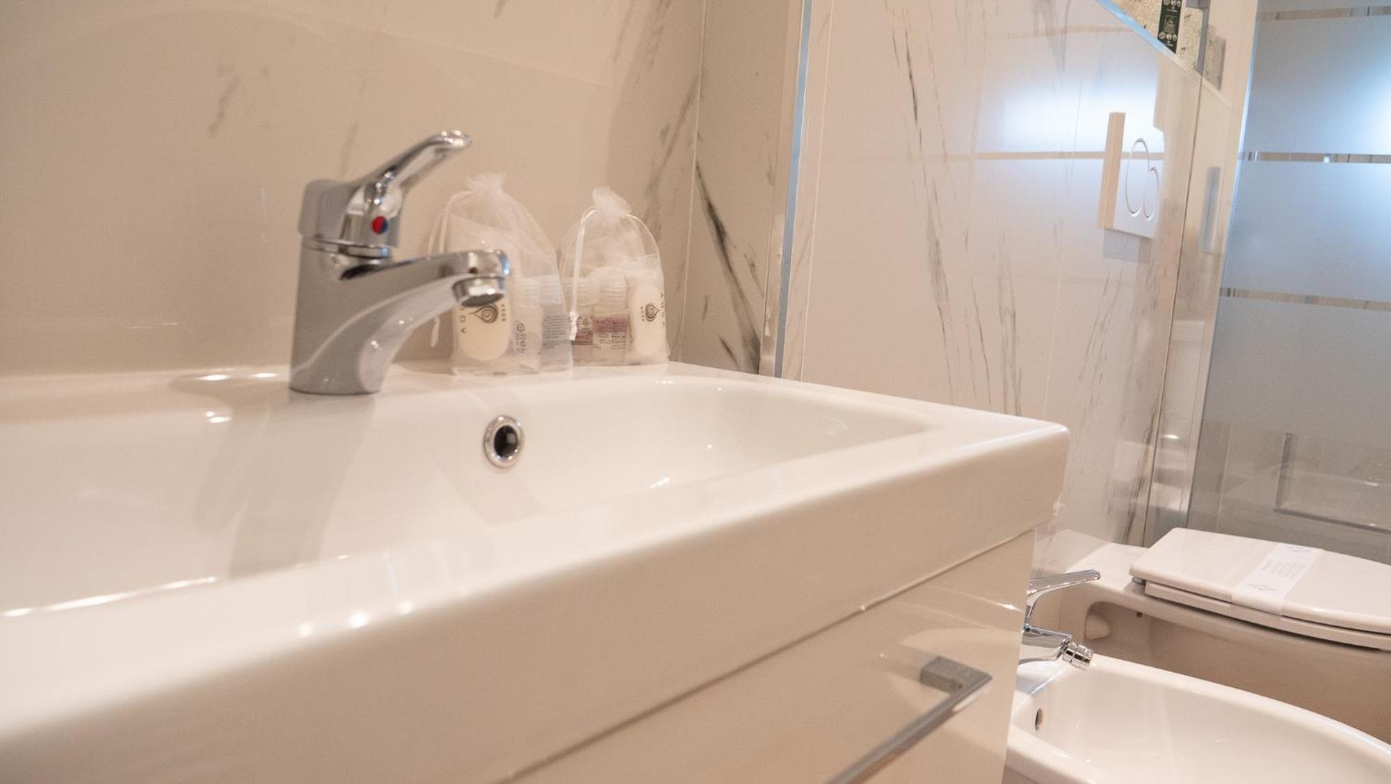 Prestige Boutique Homes-Design Disctict Milan Luaran gambar